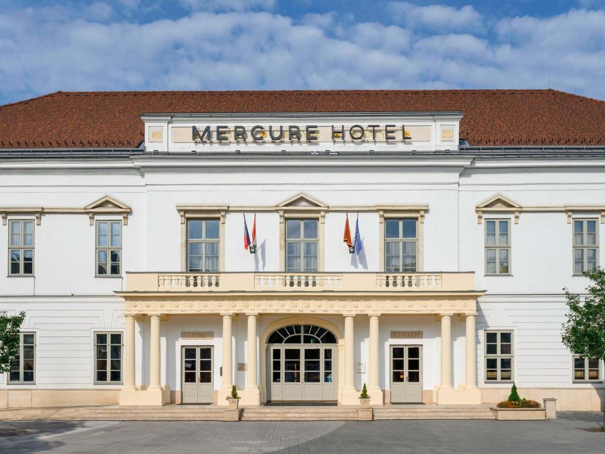 Mercure Szekesfehervar Magyar Kiraly Εξωτερικό φωτογραφία