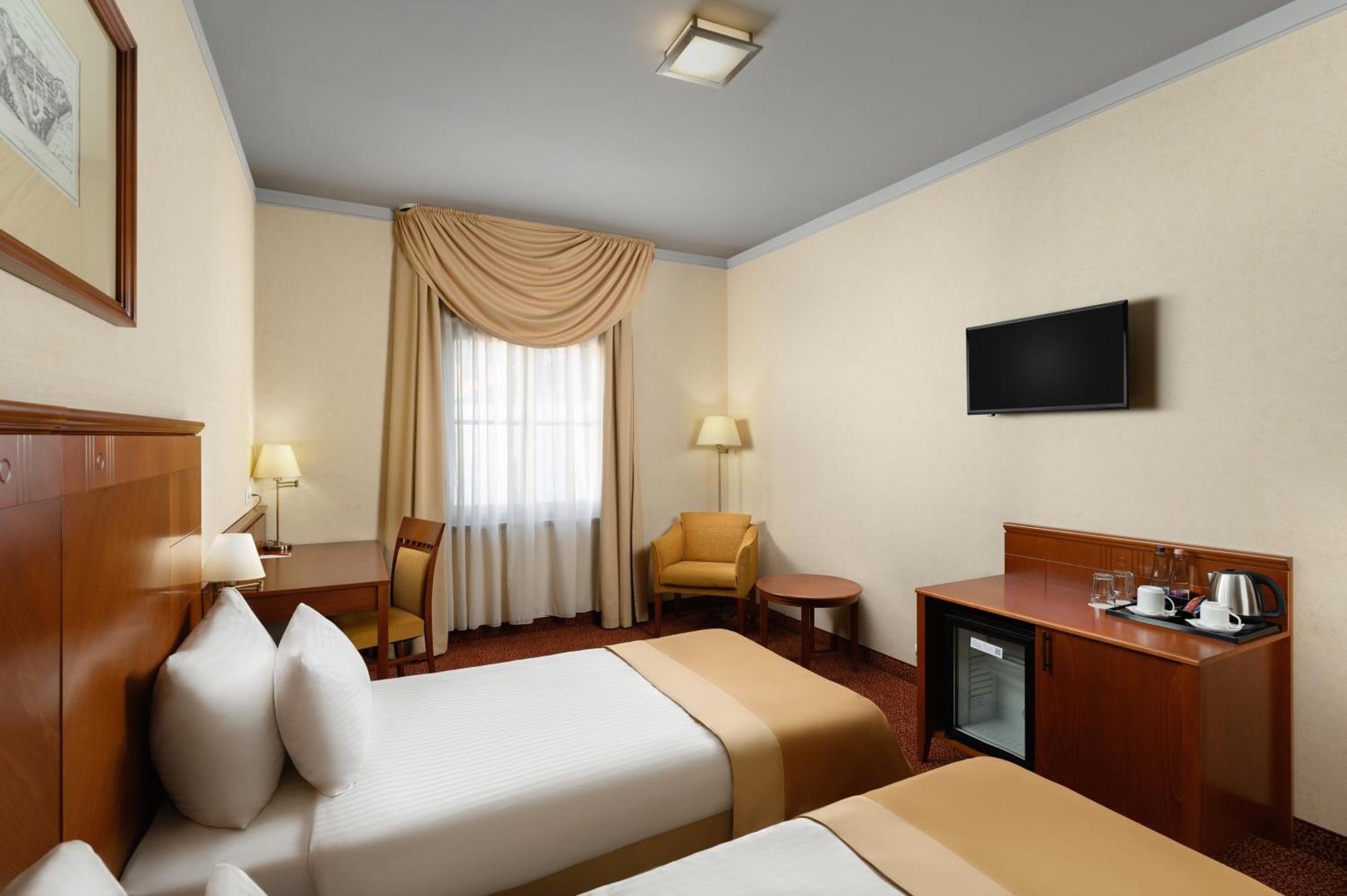 Mercure Szekesfehervar Magyar Kiraly Εξωτερικό φωτογραφία
