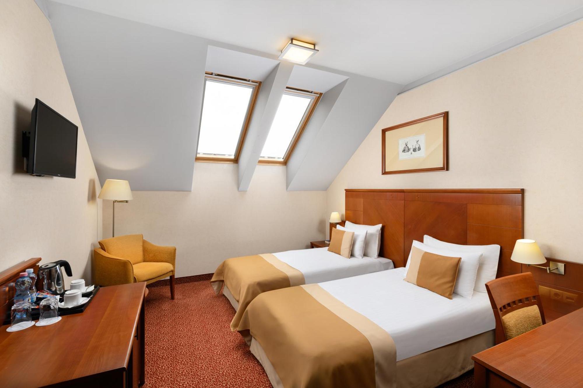 Mercure Szekesfehervar Magyar Kiraly Εξωτερικό φωτογραφία