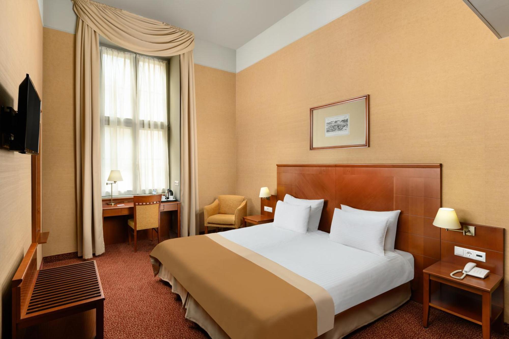 Mercure Szekesfehervar Magyar Kiraly Εξωτερικό φωτογραφία