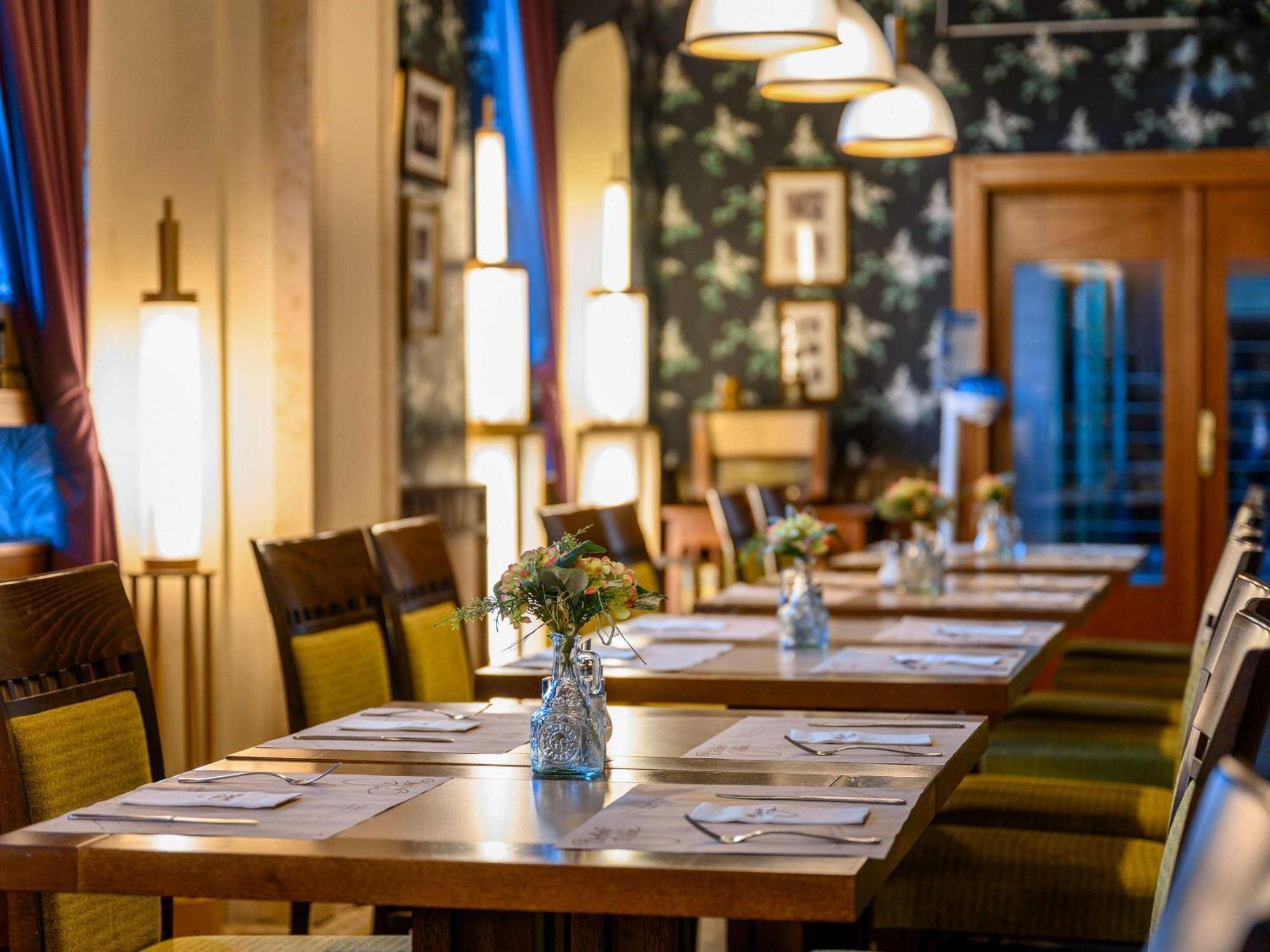Mercure Szekesfehervar Magyar Kiraly Εξωτερικό φωτογραφία